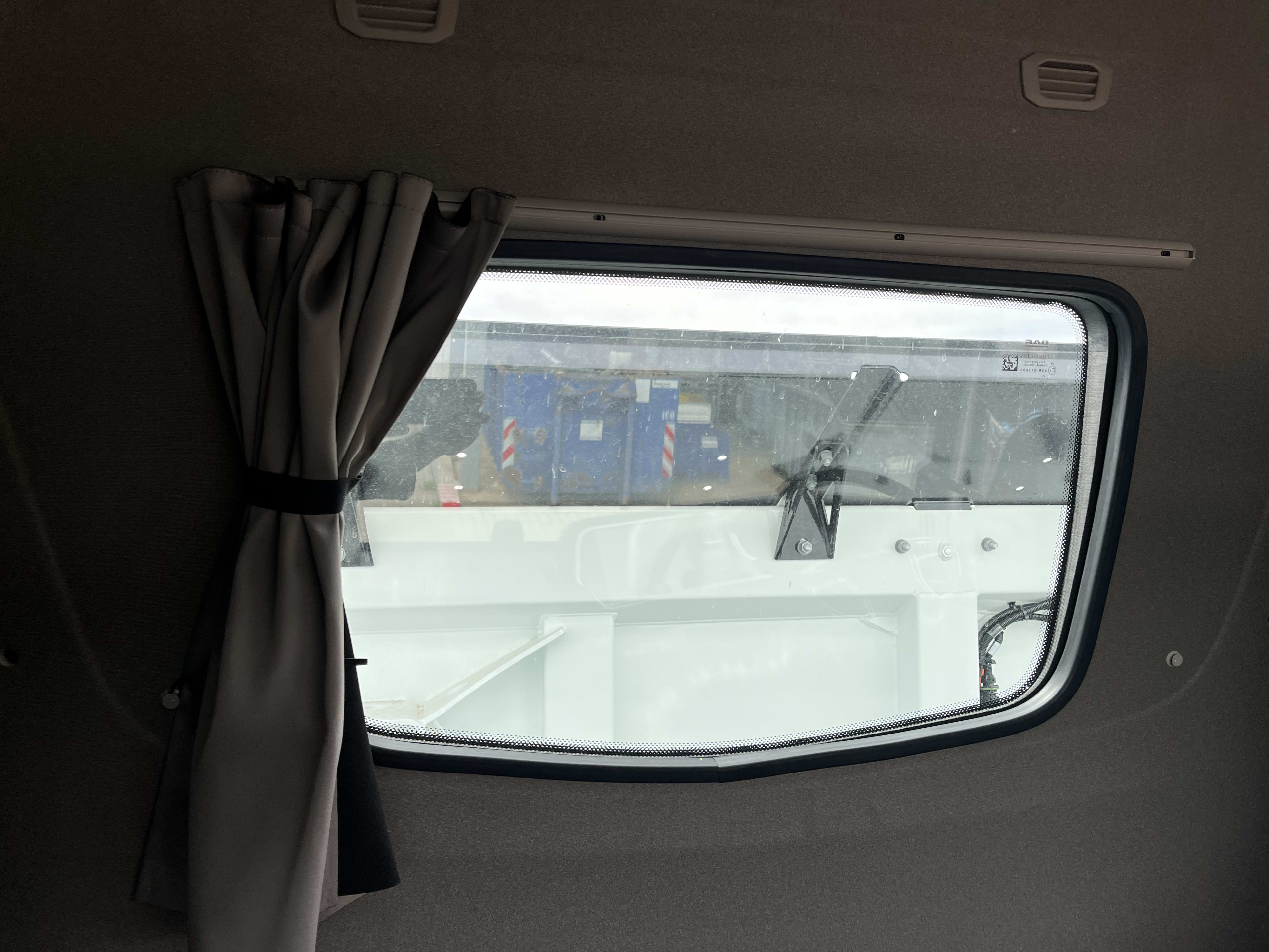 DAF XF 480 FAT 6X4 T 19