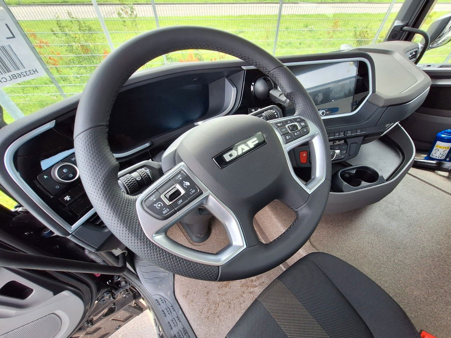 DAF XF 530 FAT 6X4 T 12