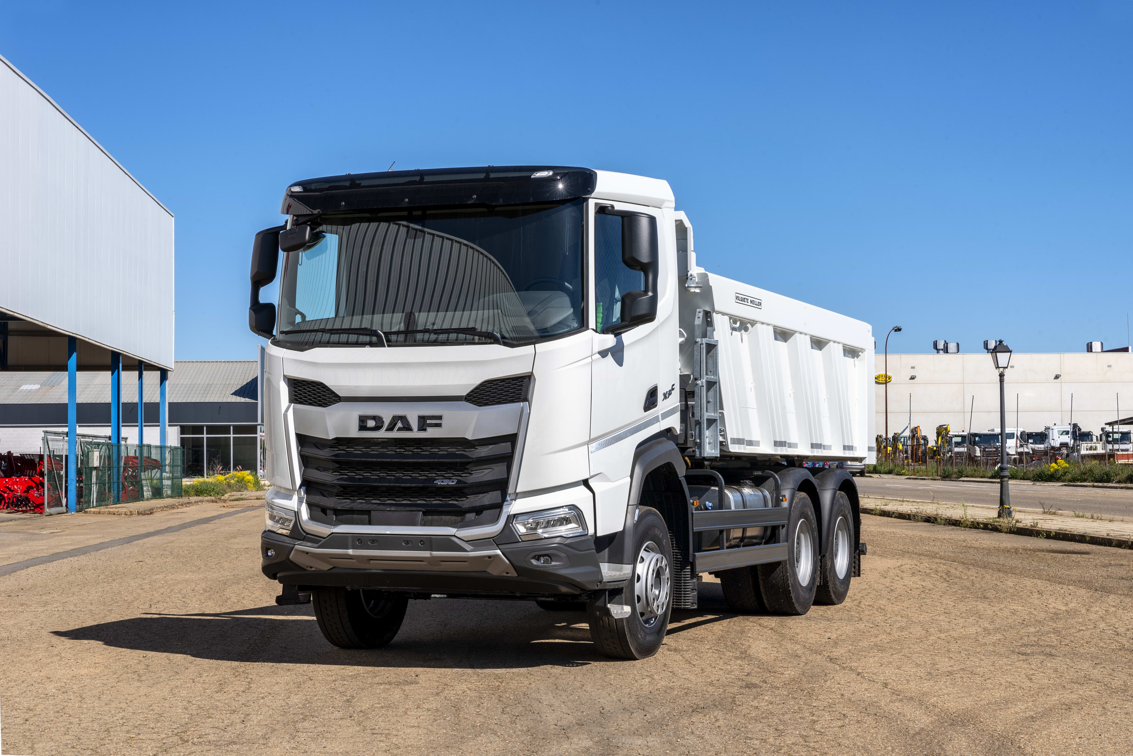 DAF XF 430 FAT 6X4 T 4