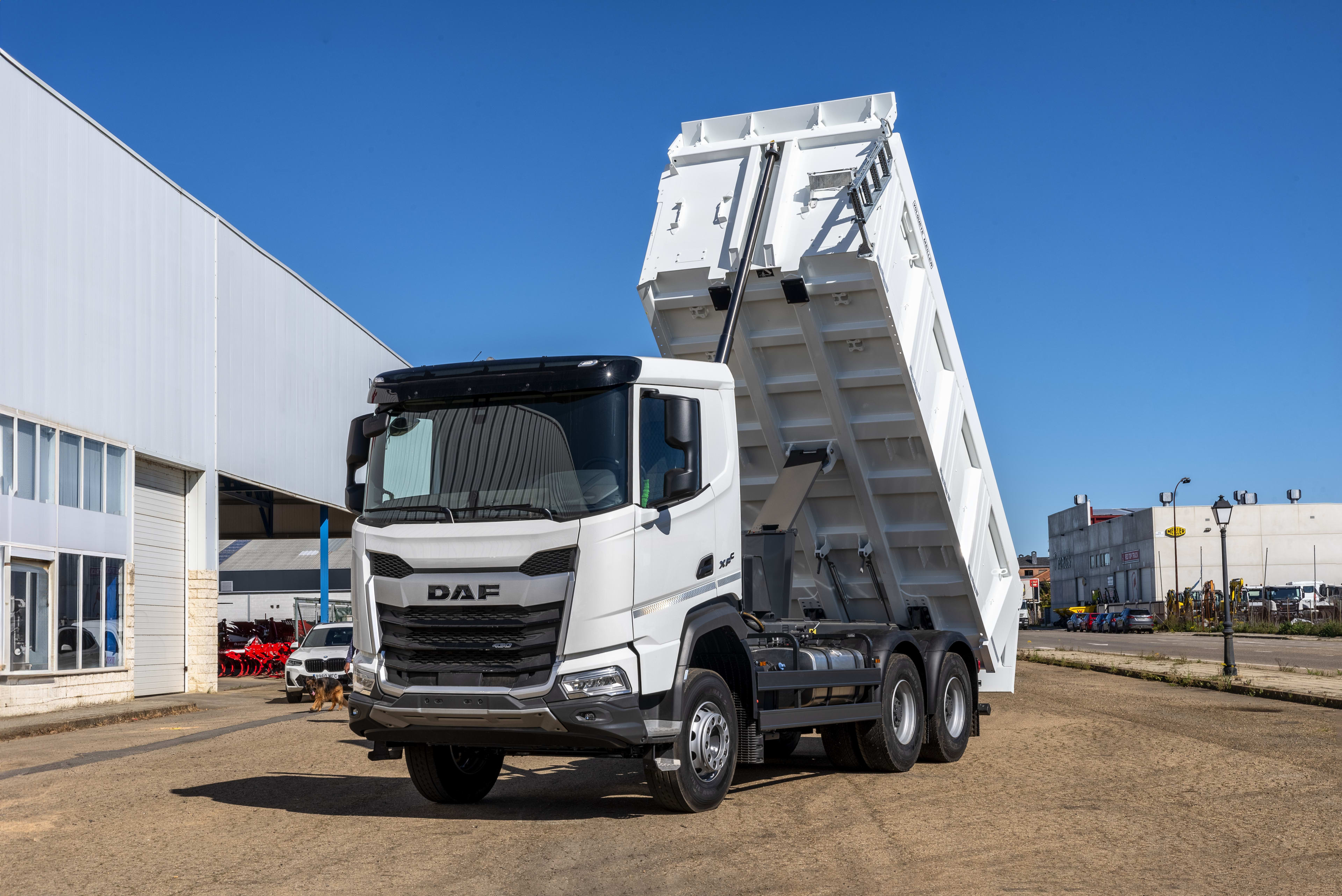 DAF XF 430 FAT 6X4 T 1