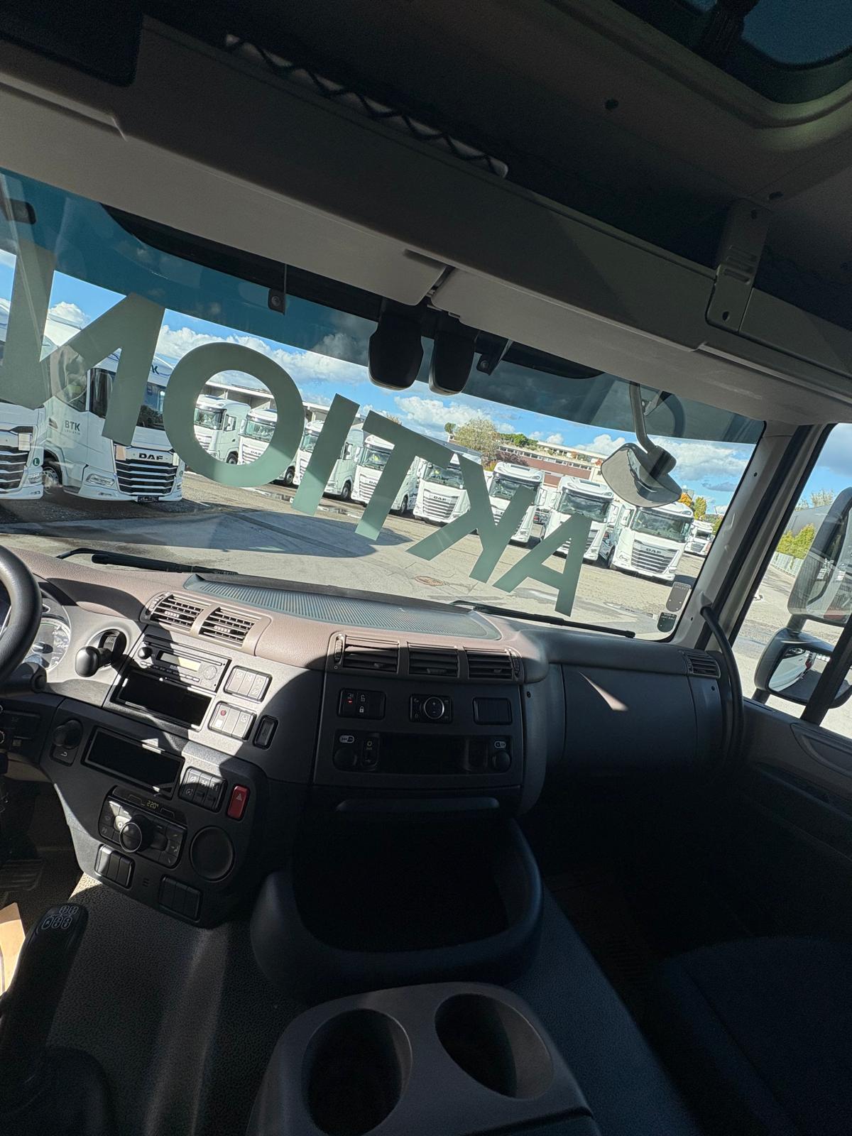 DAF CF 480 FAT 6X4 T 8