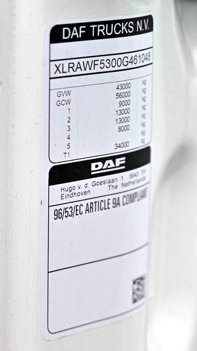 DAF XF 530 FAW 8X4 W 7