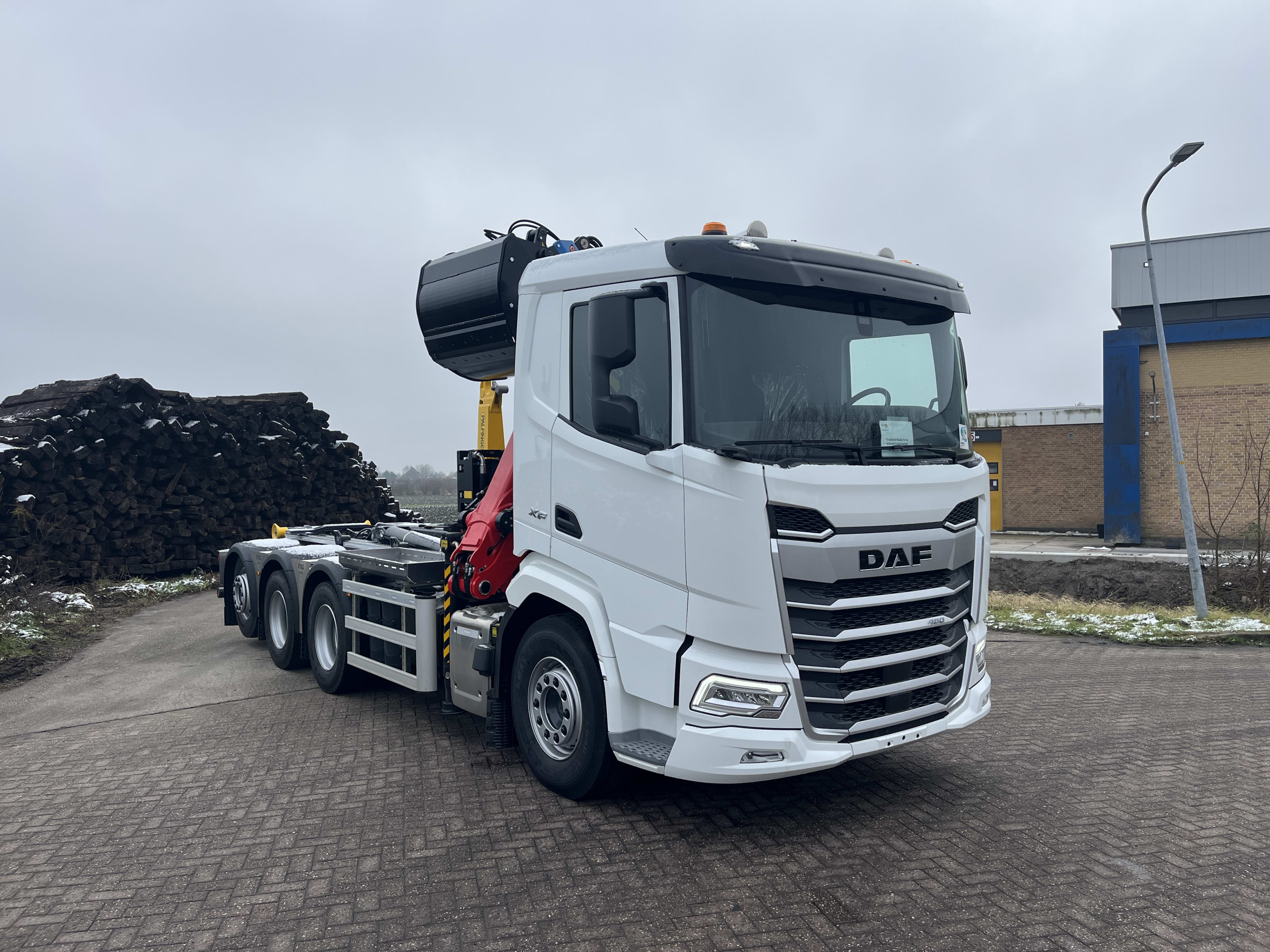 DAF XF 480 FAW 8X4 W 0