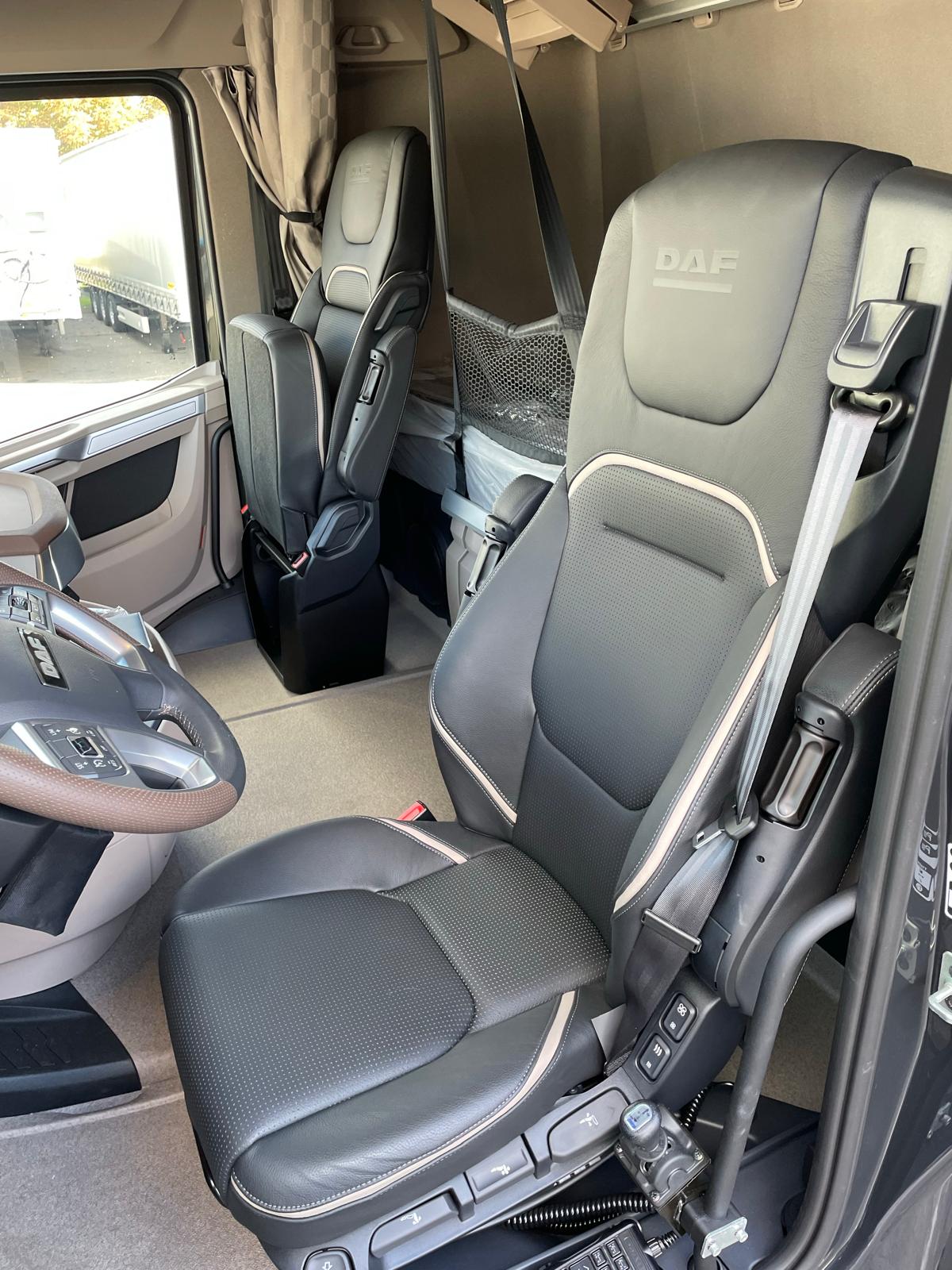 DAF XG+ 530 FT 4X2 6