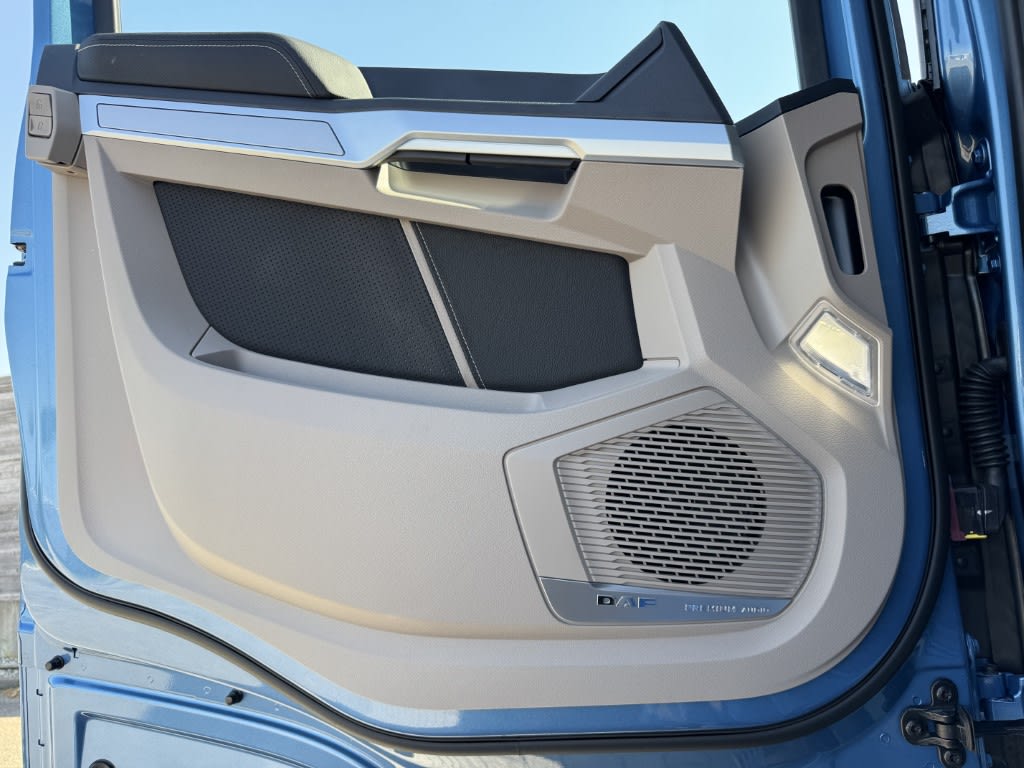 DAF XG+ 530 FT 4X2 31