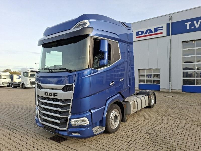 DAF XG+ 530 FT 4X2 LOW DECK null