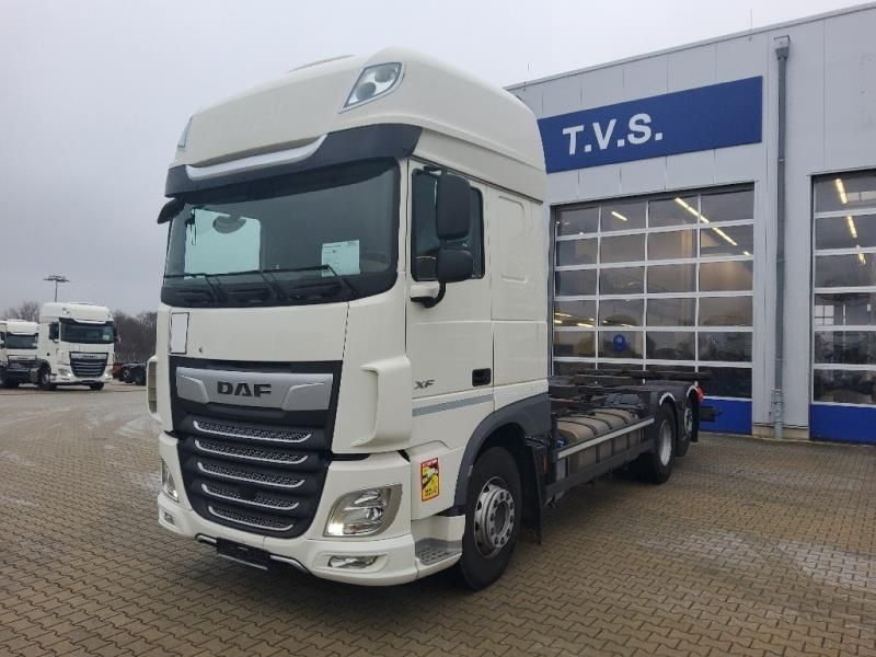 DAF XF 450 FAR 6X2 R null