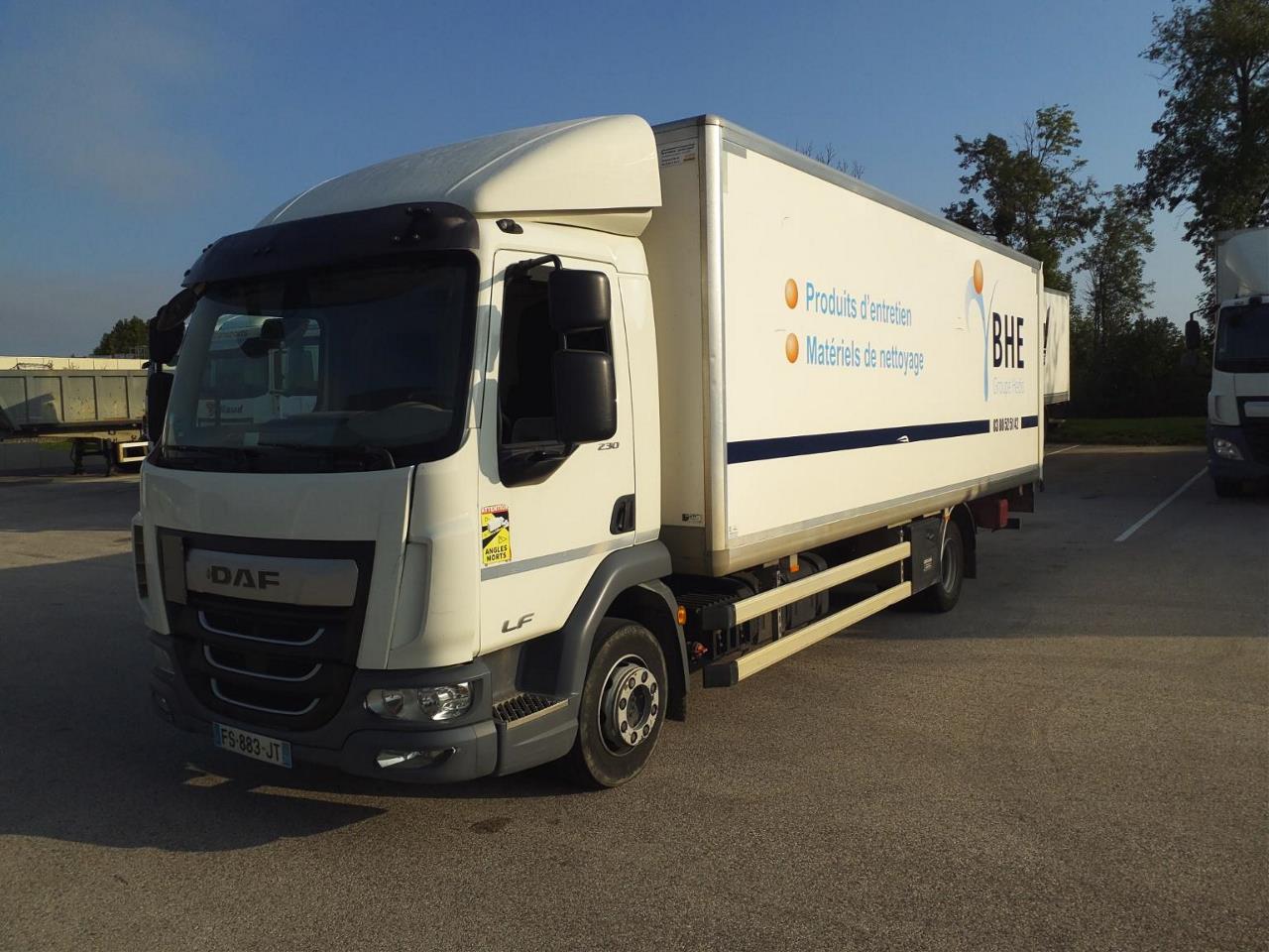 DAF LF 230 FA 4X2 null