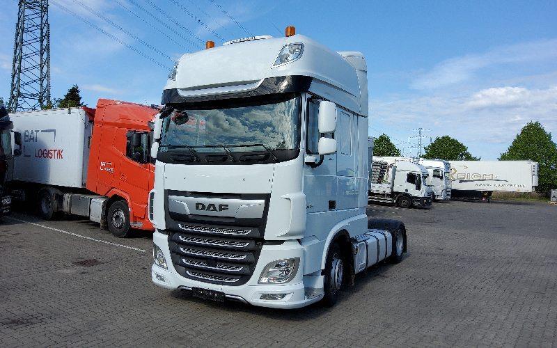 DAF XF 530 FT 4X2 LOW DECK null