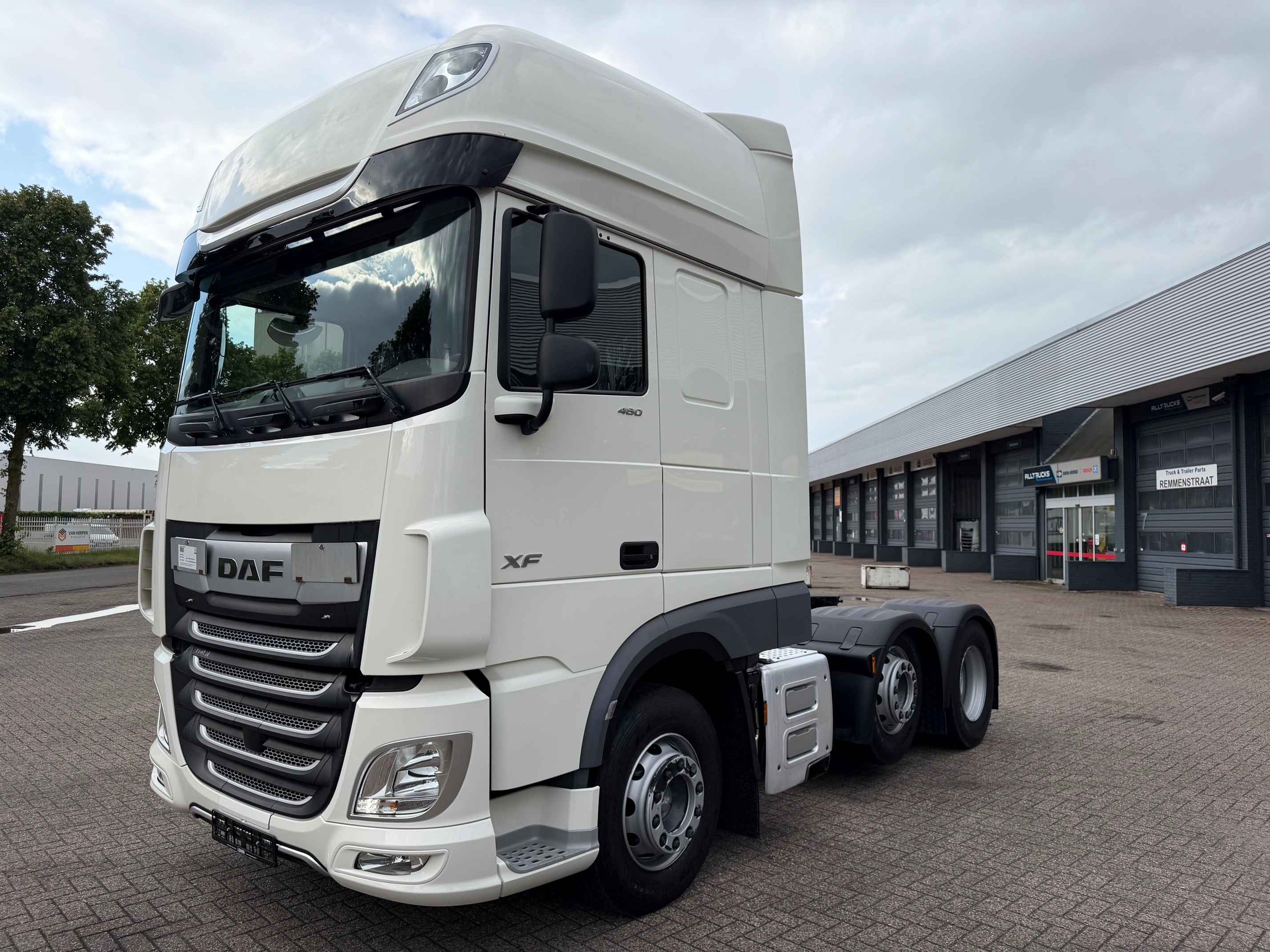 DAF XF 480 FTG 6X2 G null