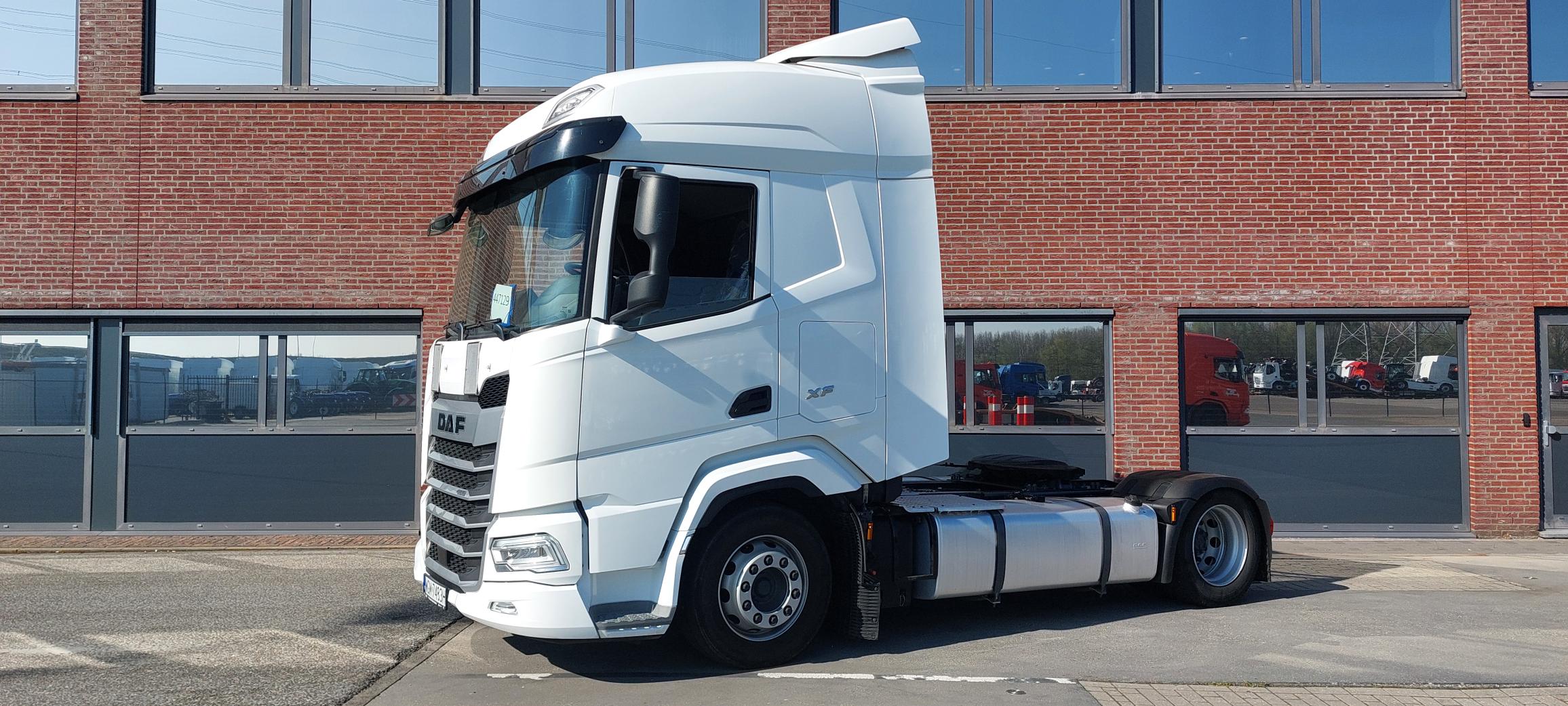 DAF XFn 480 FT 4X2 LOW DECK null