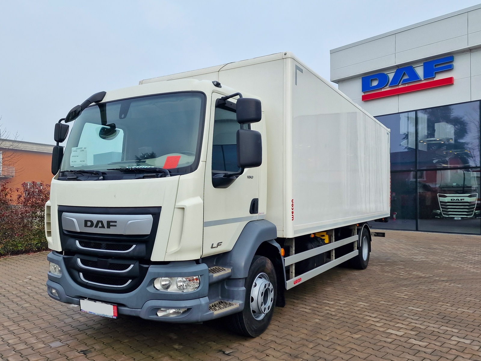 DAF LF 180 FA 4X2 null