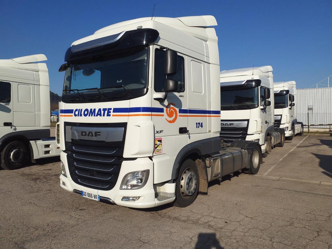 DAF XF 480 FT 4X2 LOW DECK null