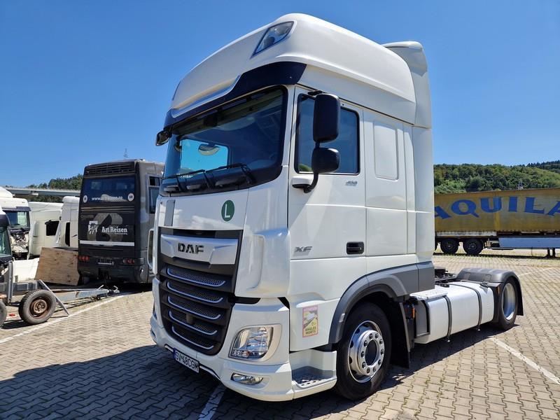DAF XF 480 FT 4X2 LOW DECK null