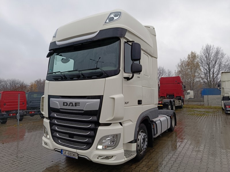 DAF XF 480 FT 4X2 LOW DECK null
