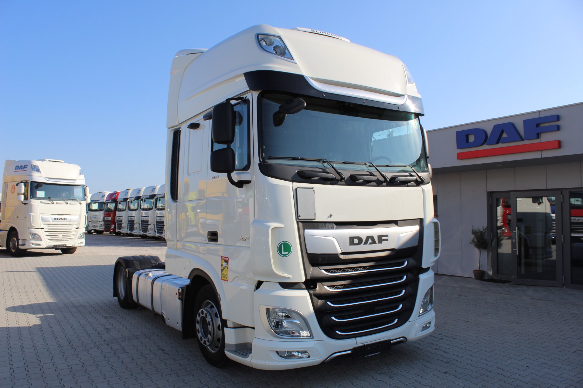 DAF XF 480 FT 4X2 LOW DECK null