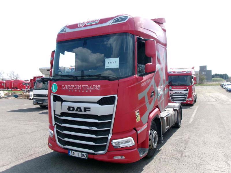 DAF XG 480 FT 4X2 LOW DECK null