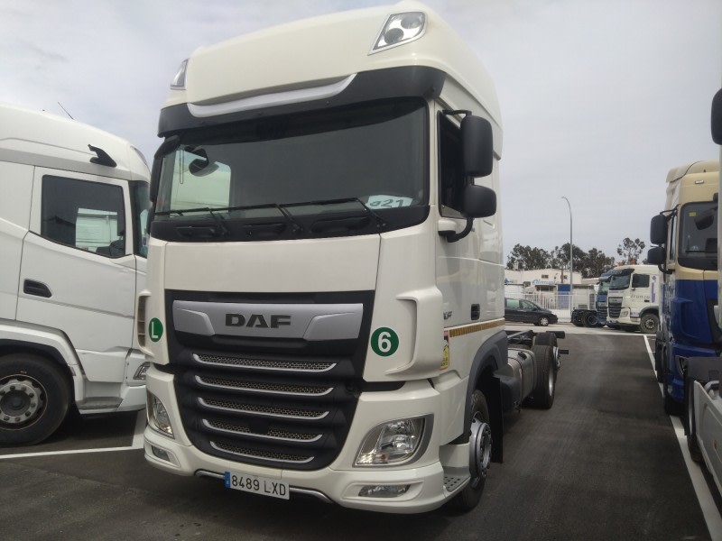DAF XF 480 FAR 6X2 R null