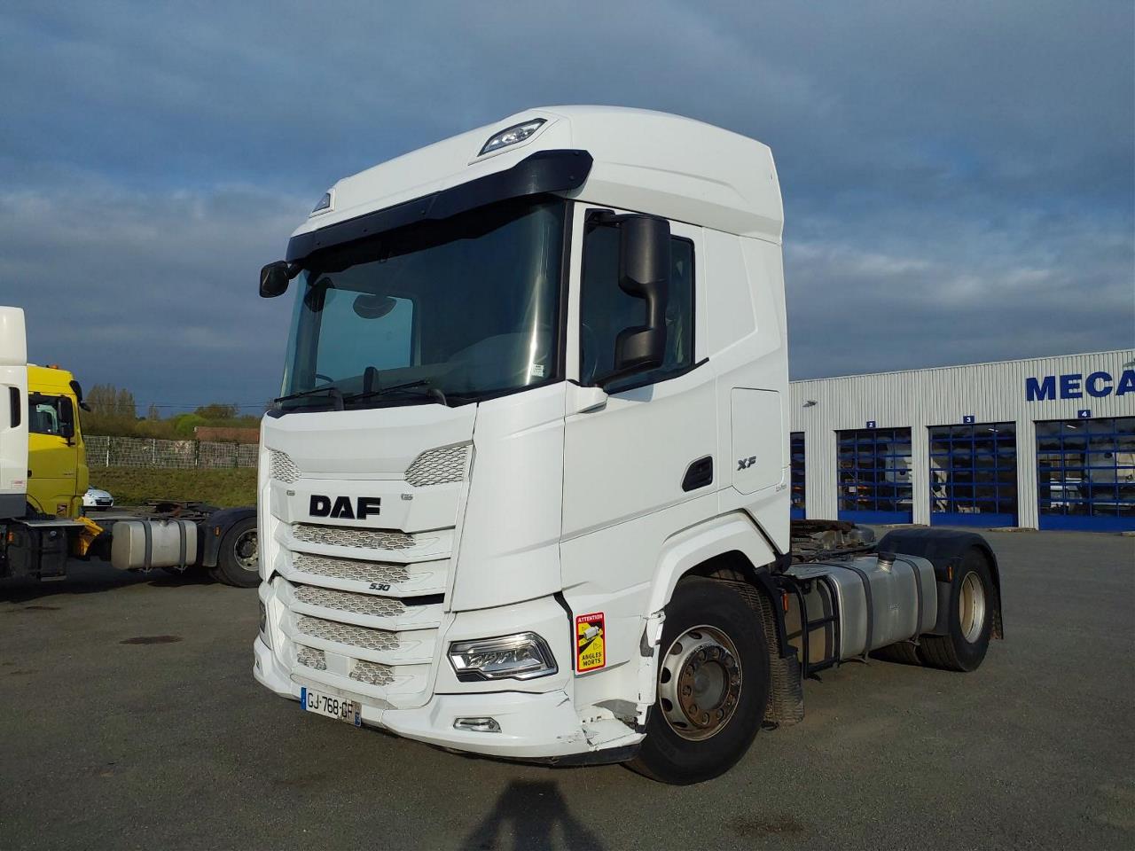 DAF XFn 530 FT 4X2 null