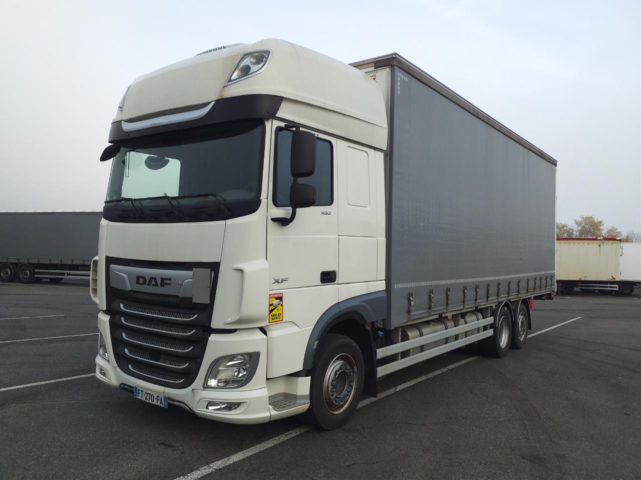 DAF XF 530 FAR 6X2 R null
