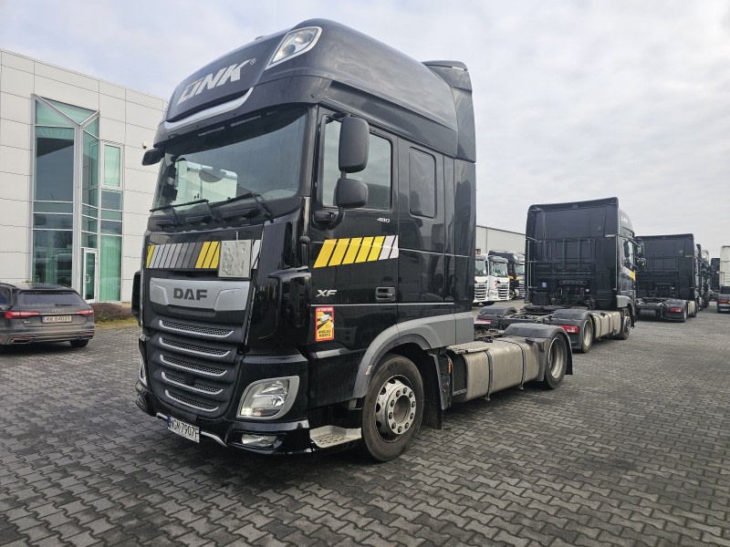 DAF XF 480 FT 4X2 LOW DECK null