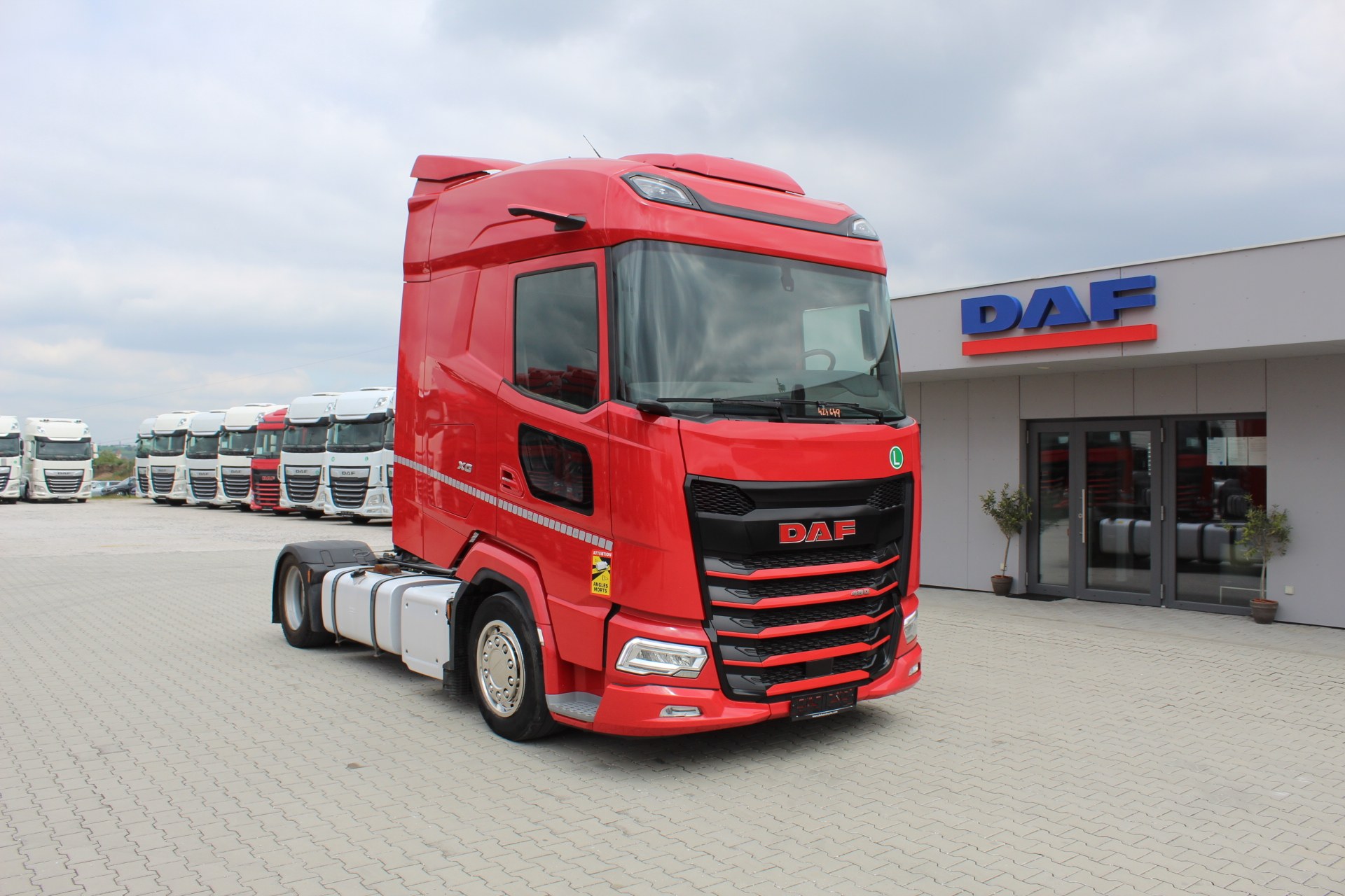 DAF XG 480 FT 4X2 LOW DECK null