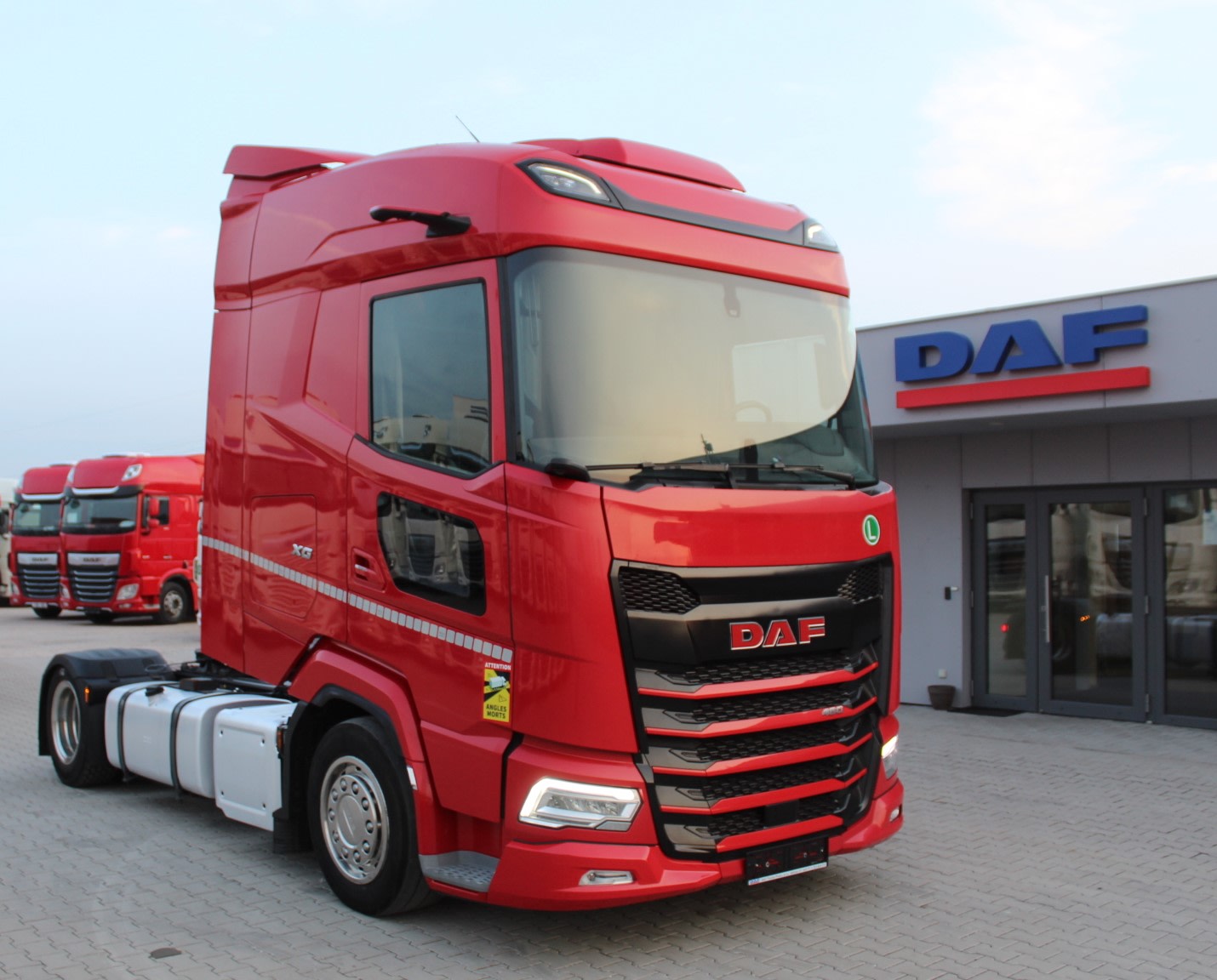 DAF XG 480 FT 4X2 LOW DECK null