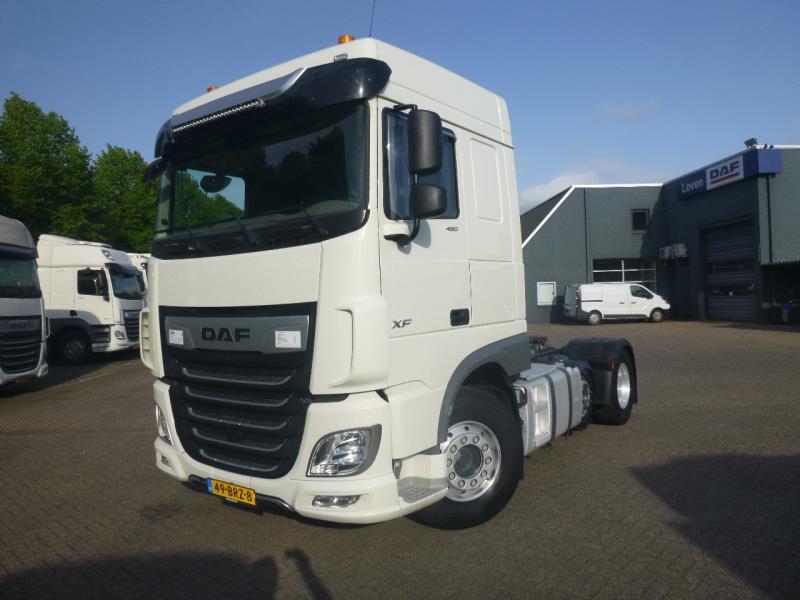 DAF XF 480 FTP 6X2 P null