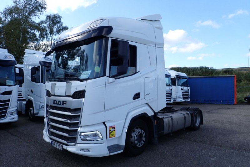 DAF XFn 480 FT 4X2 LOW DECK null