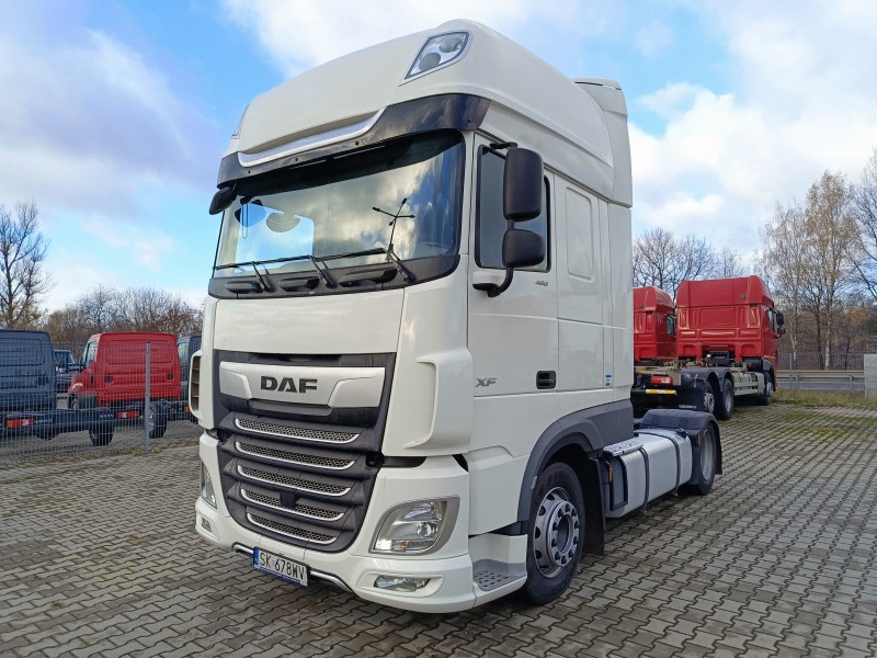DAF XF 480 FT 4X2 LOW DECK null