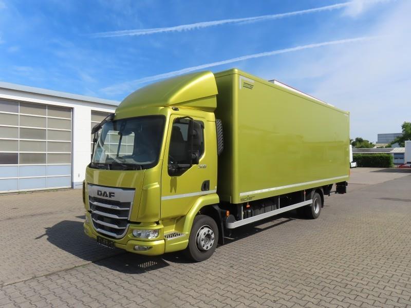 DAF XB 230 FA 4X2 null
