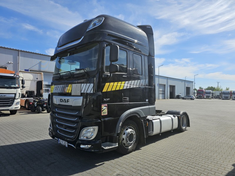 DAF XF 480 FT 4X2 LOW DECK null