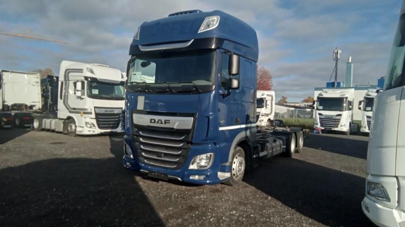 DAF XF 480 FAN 6X2 N LOW DECK null