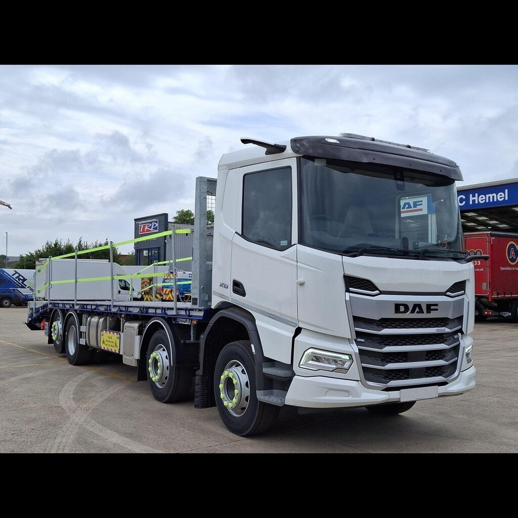 DAF XD 450 FAX 8X2 X 0