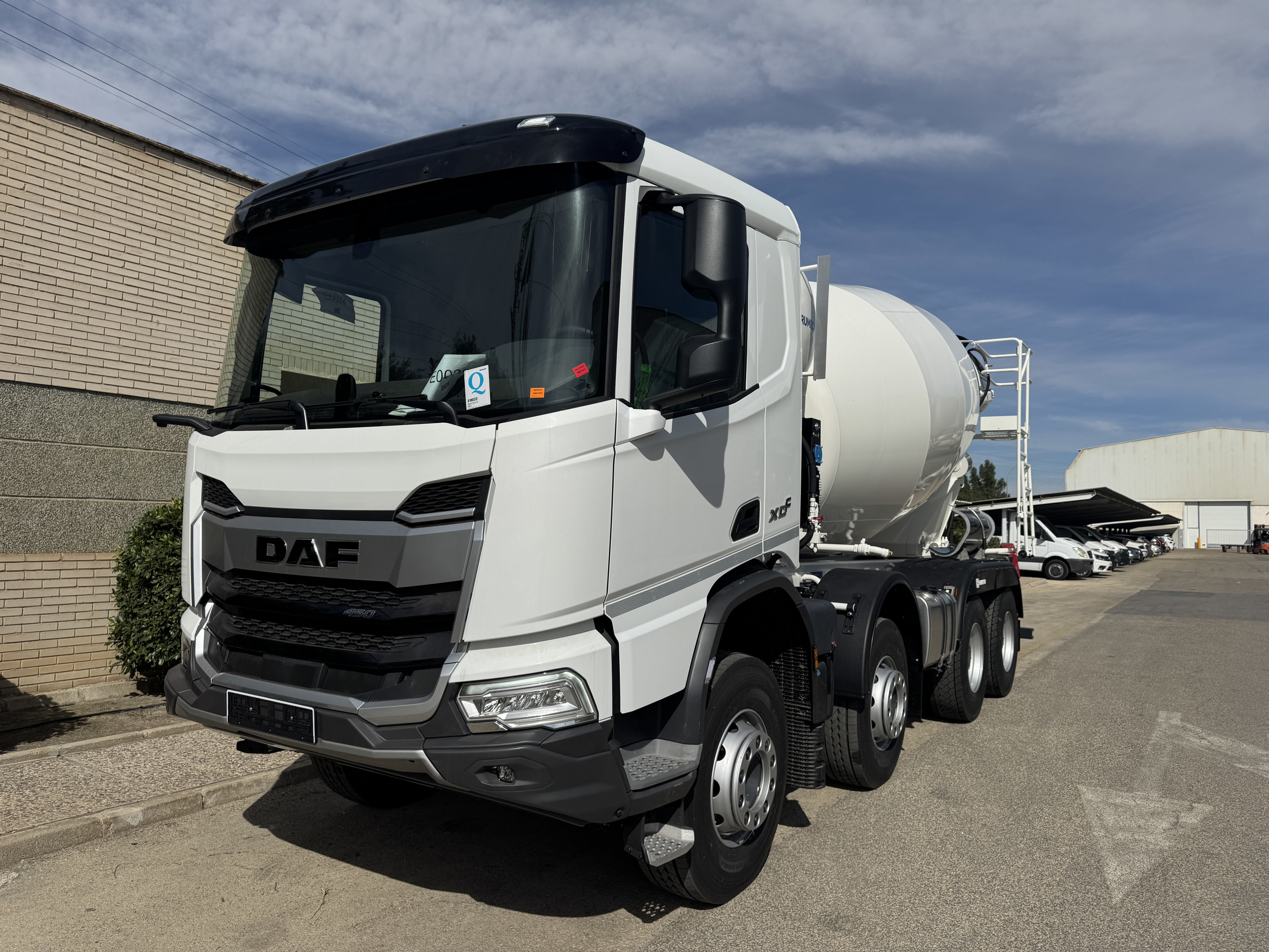 DAF XD 450 FAD 8X4 D 0