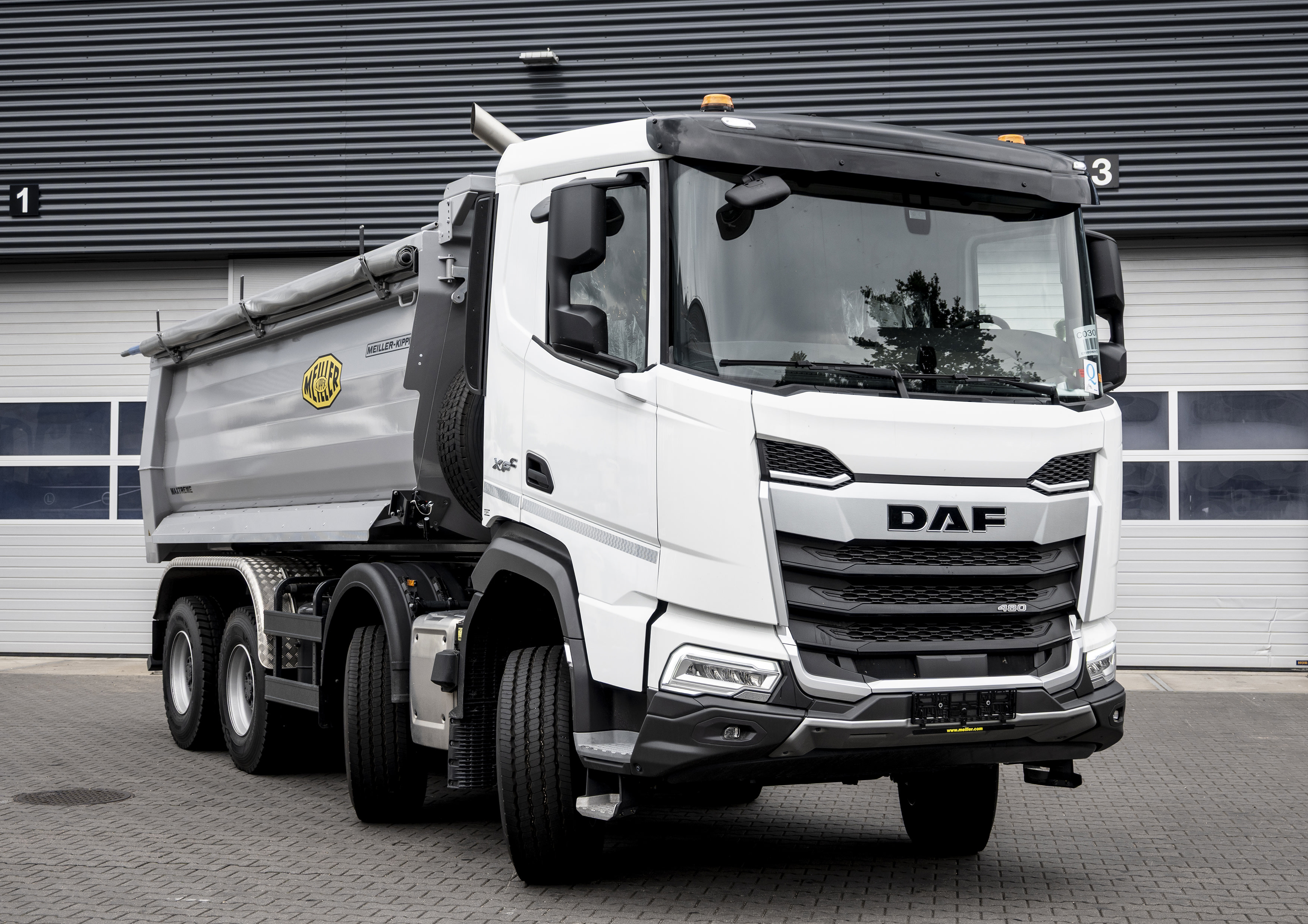 DAF XF 480 FAD 8X4 D 0