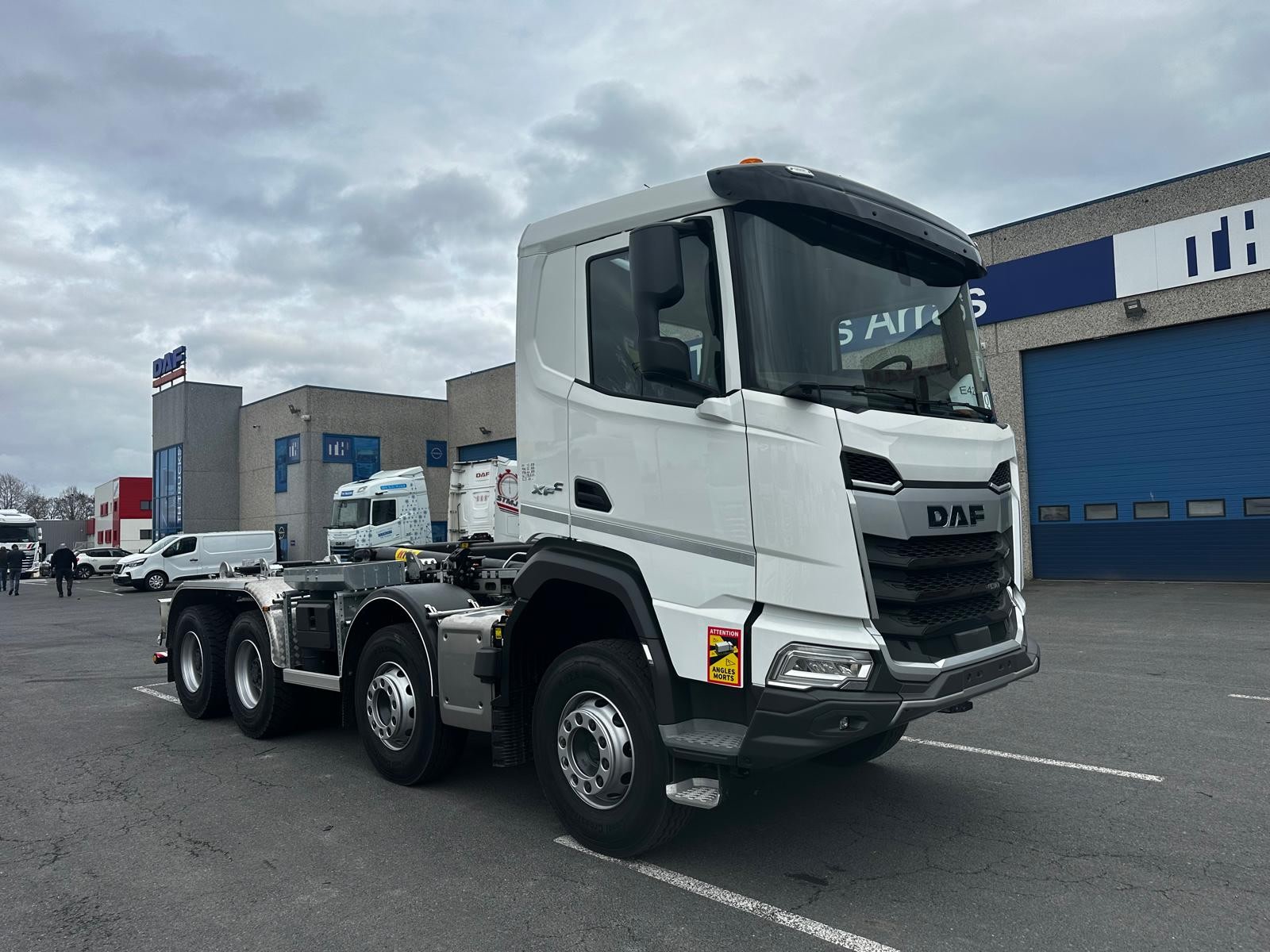 DAF XF 430 FAD 8X4 D 0