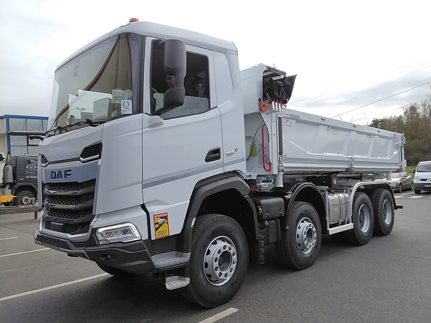 DAF XF 480 FAD 8X4 D 0