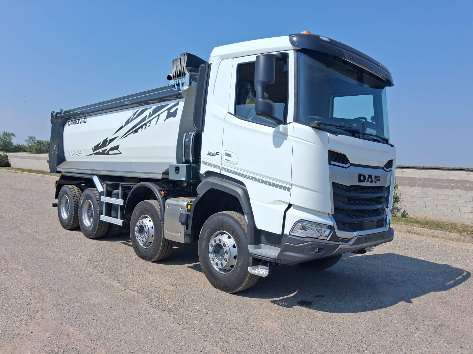 DAF XF 480 FAD 8X4 D 0