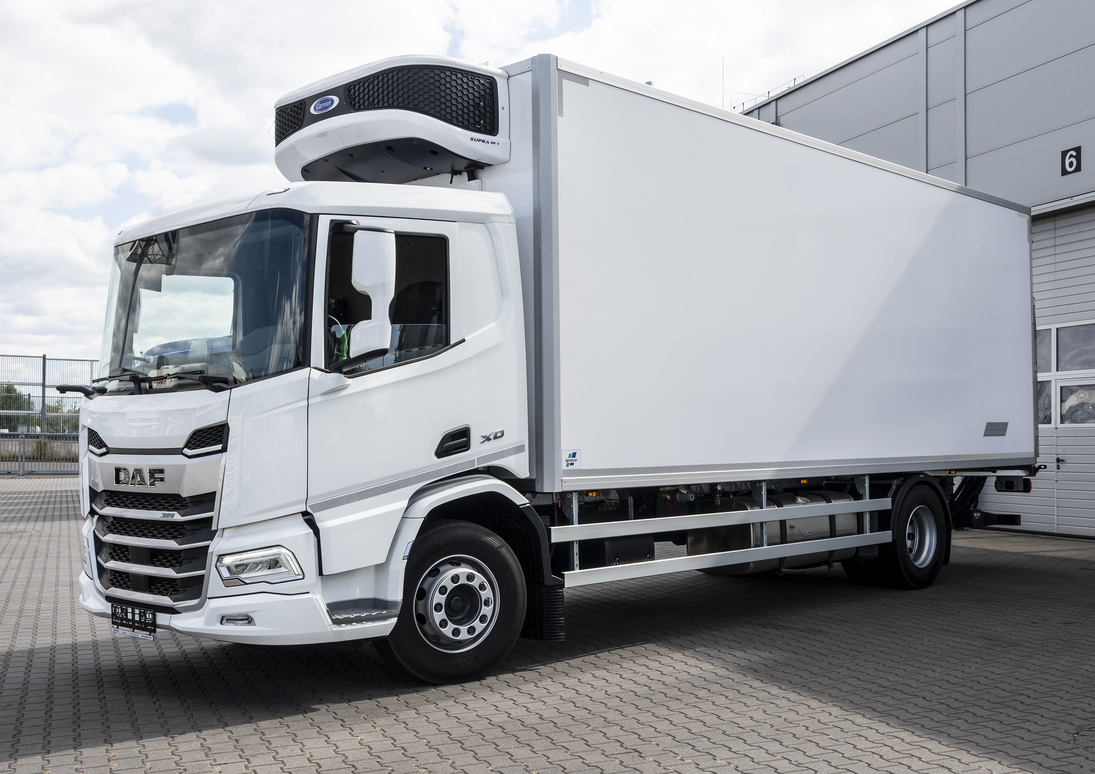 DAF XD 310 FA 4X2 0