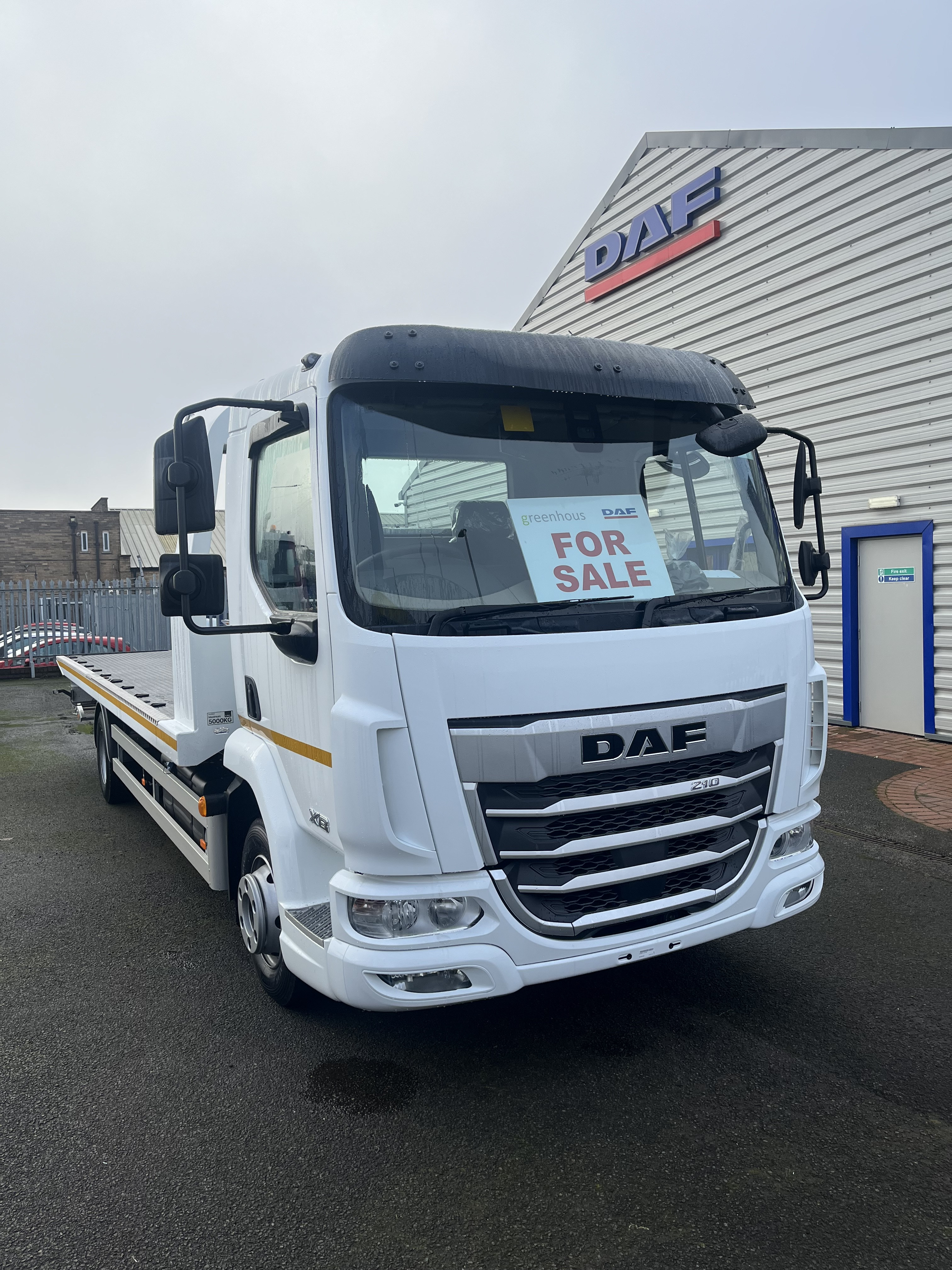 DAF XB 210 FA 4X2 0