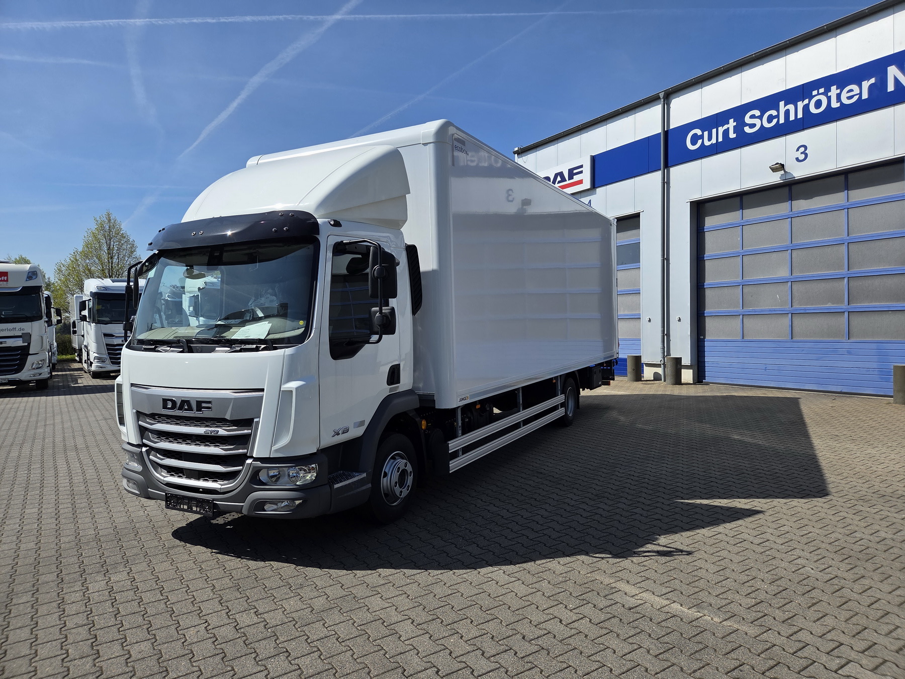 DAF XB 210 FA 4X2 0
