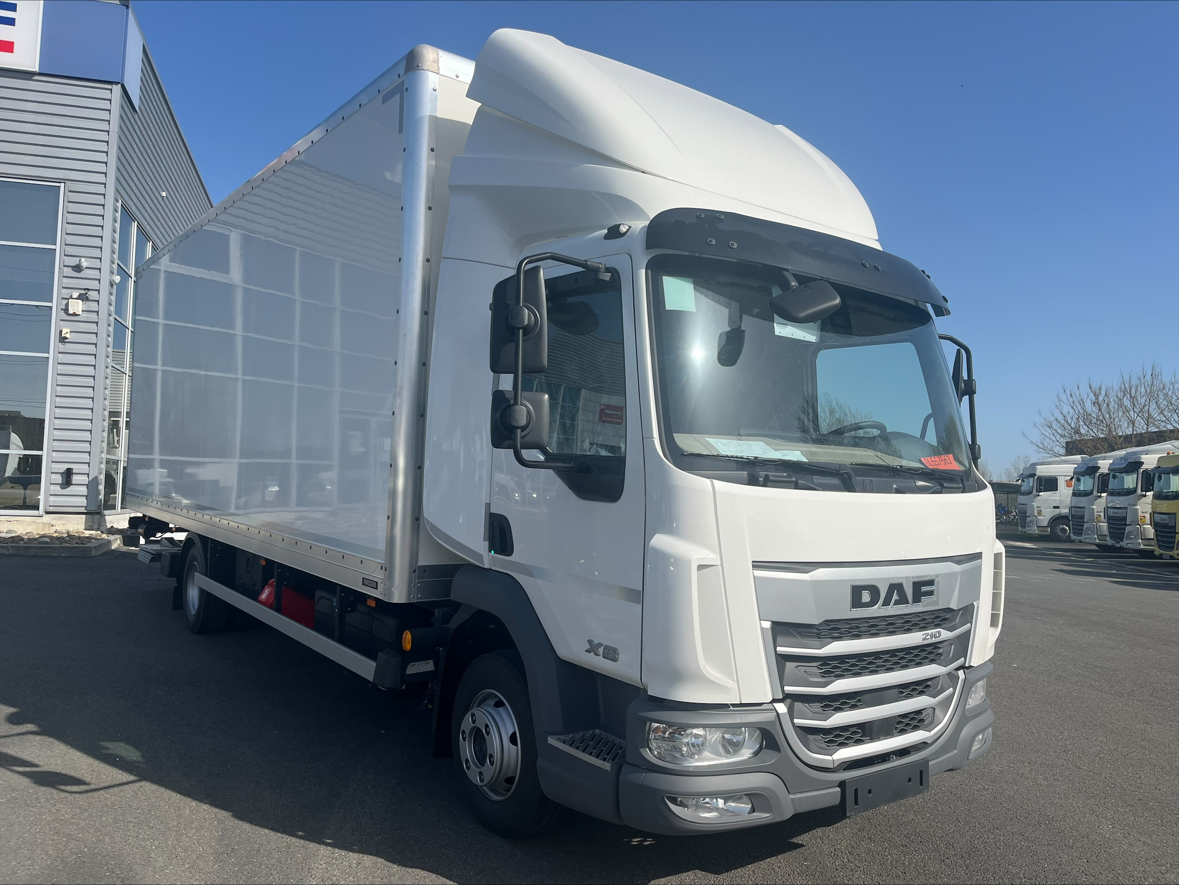DAF XB 210 FA 4X2 0