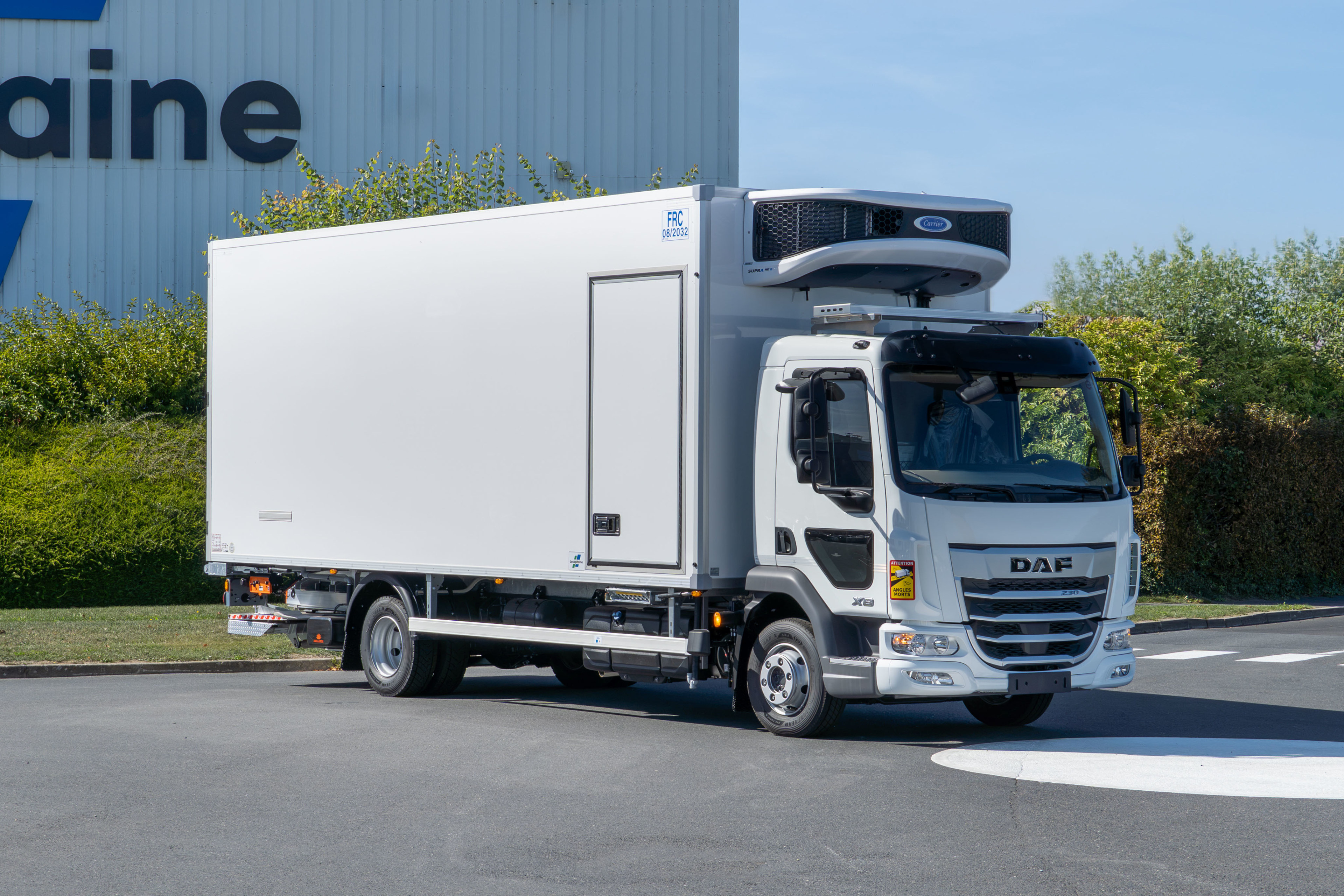 DAF XB 230 FA 4X2 0