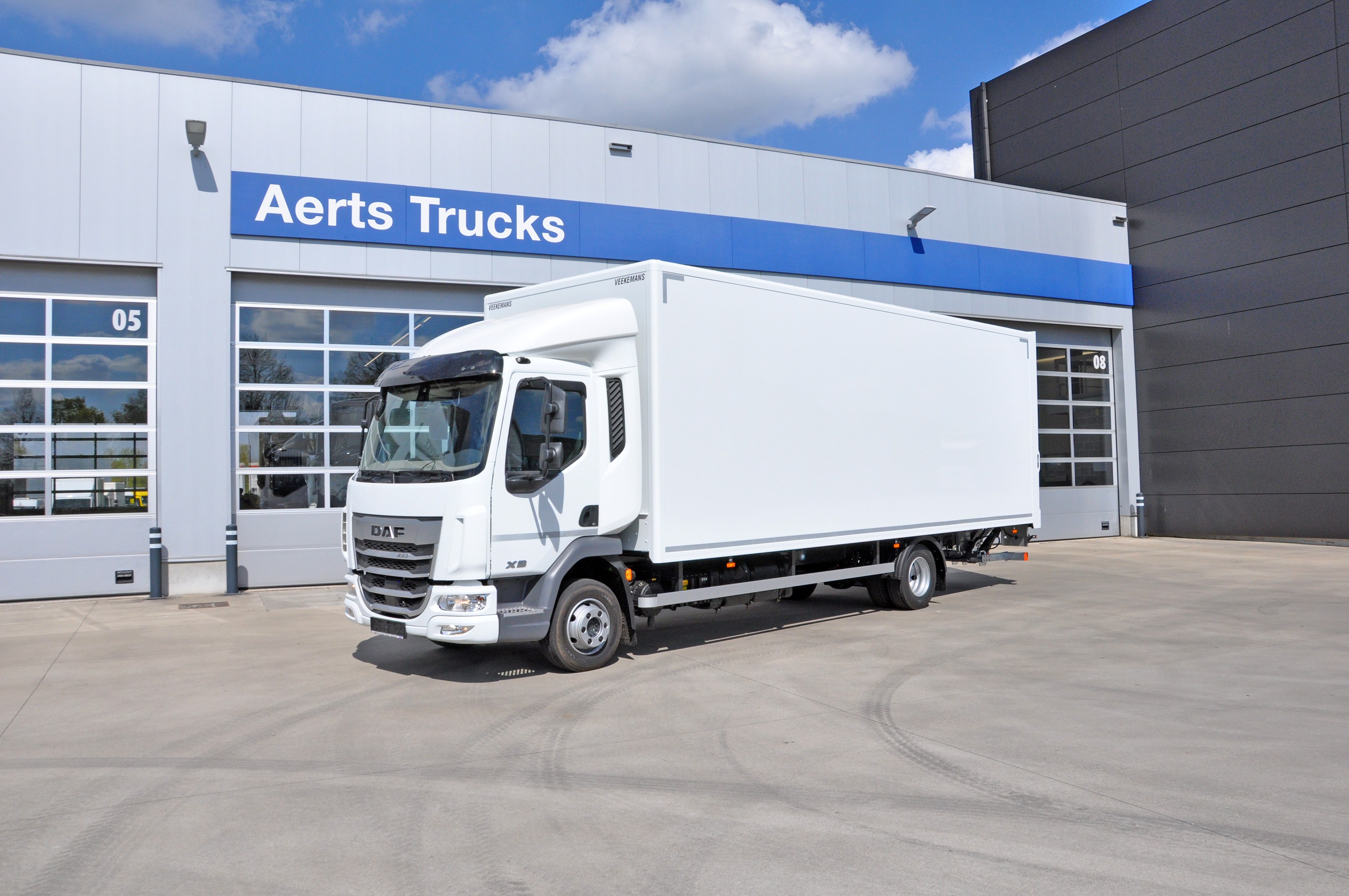 DAF XB 230 FA 4X2 0