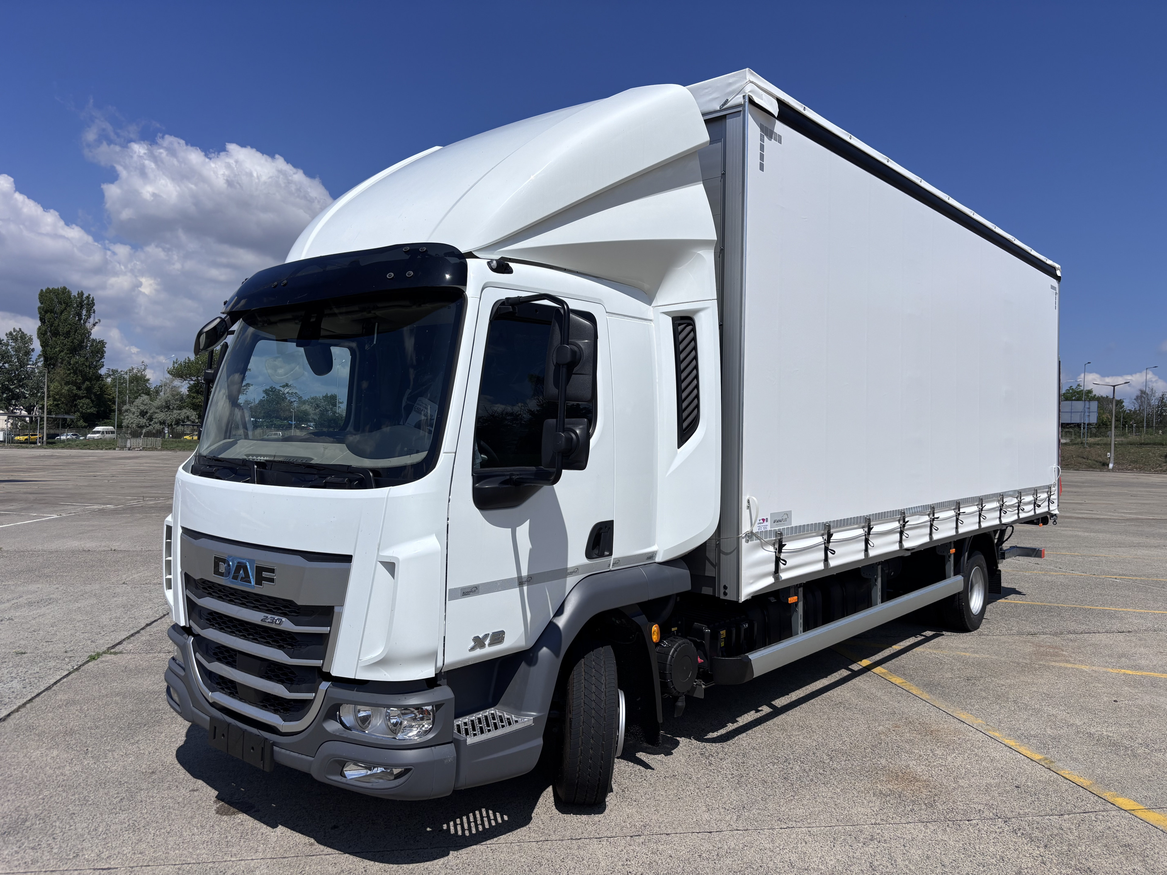 DAF XB 230 FA 4X2 0