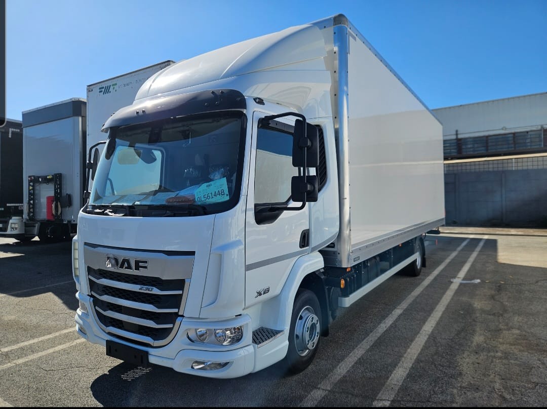 DAF XB 230 FA 4X2 0
