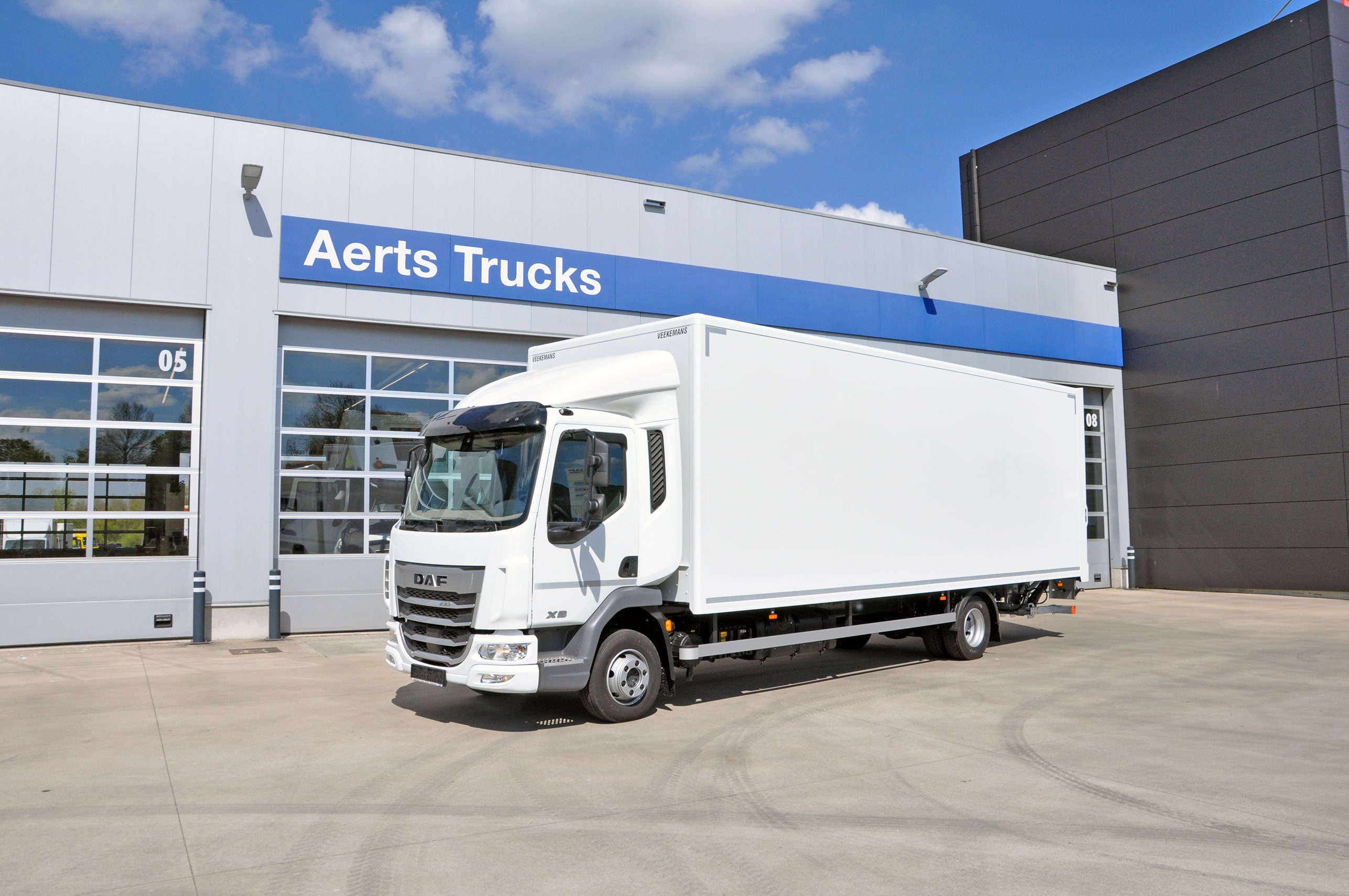 DAF XB 230 FA 4X2 0