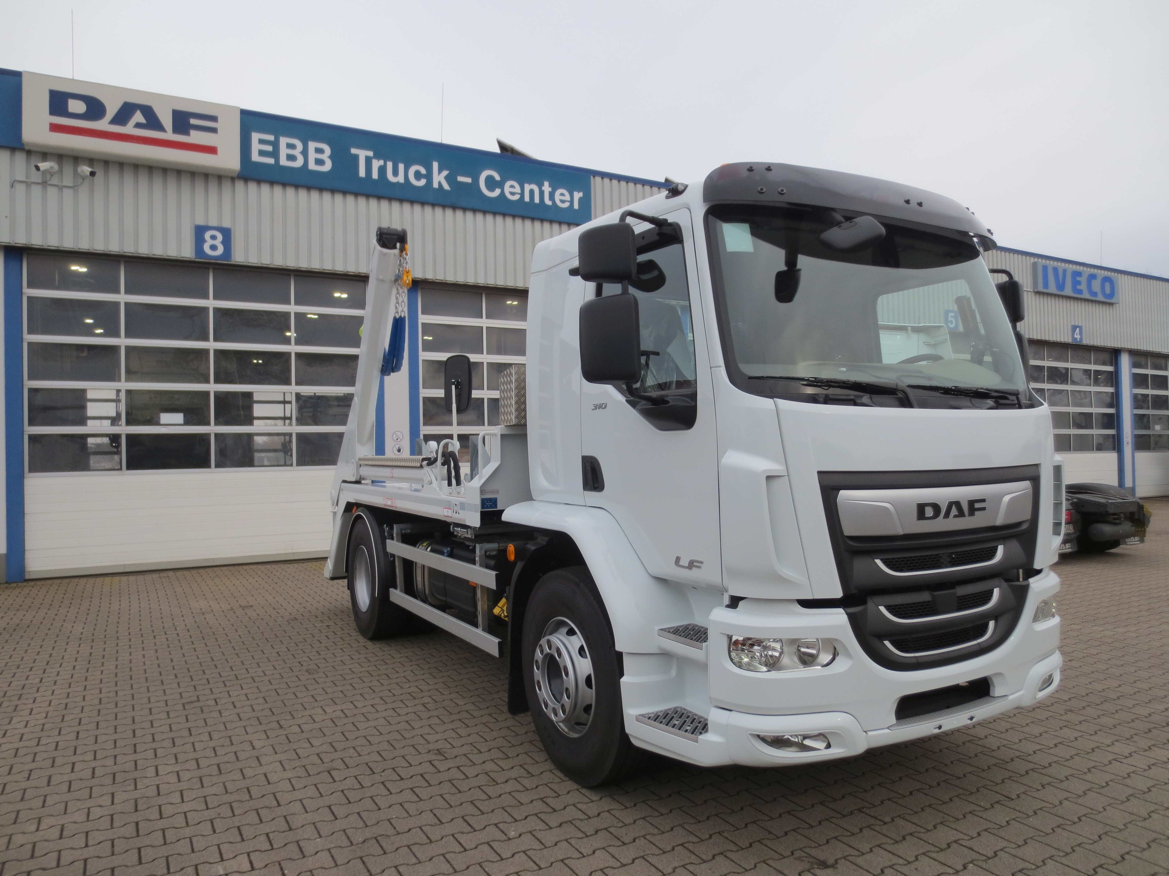 DAF LF 310 FA 4X2 0
