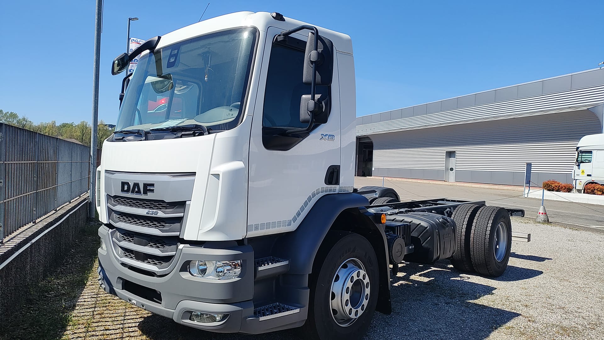 DAF XB 230 FA 4X2 0